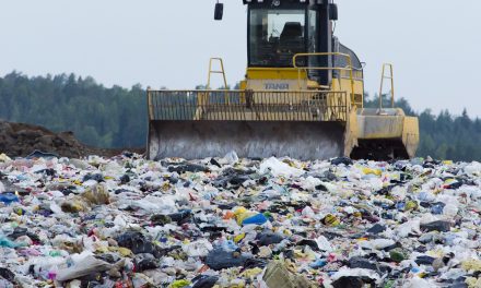 Jak zbytečně nevytvářet textilní odpad?