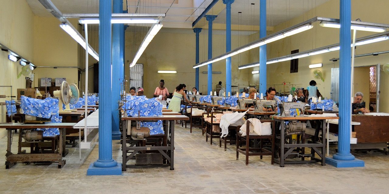 Srí Lanka – pracovníci oděvních továren volají po převzetí odpovědnosti