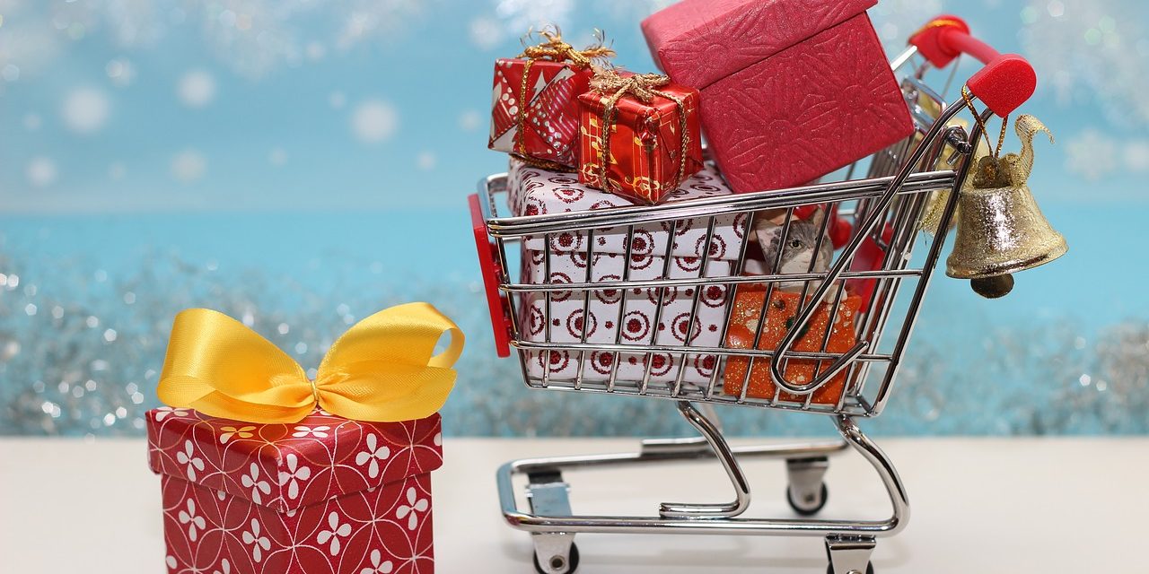 78 procent Čechů nakoupí vánoční dárky online, tvrdí výzkum APEKu