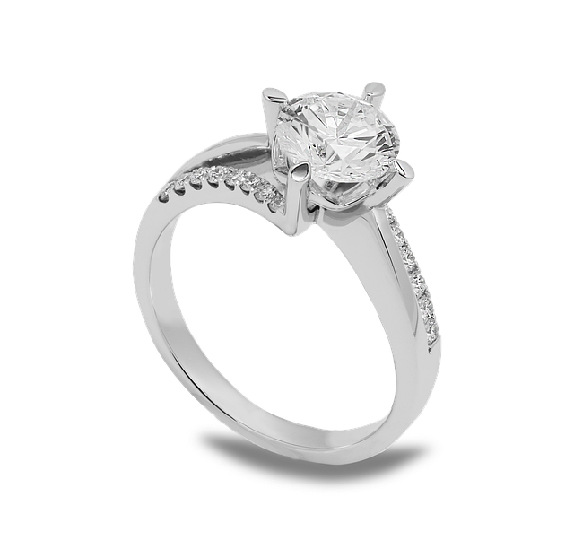 Šperk - klenot - diamantový prsten