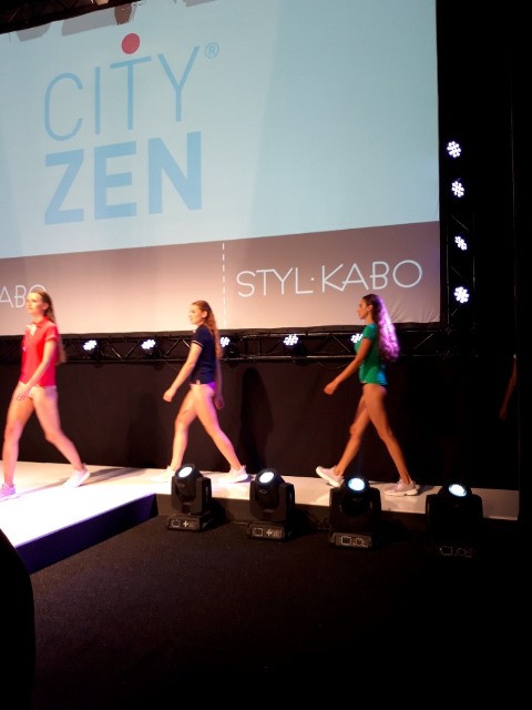 Sortiment značky CityZen diváky zaujal, mimo jiné proto, že se firma nebojí barev