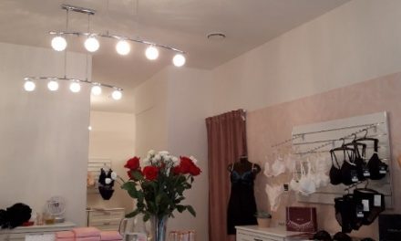 Butik SiluetSi, nabízející exkluzivní dámské spodní prádlo, slavnostně otevřel