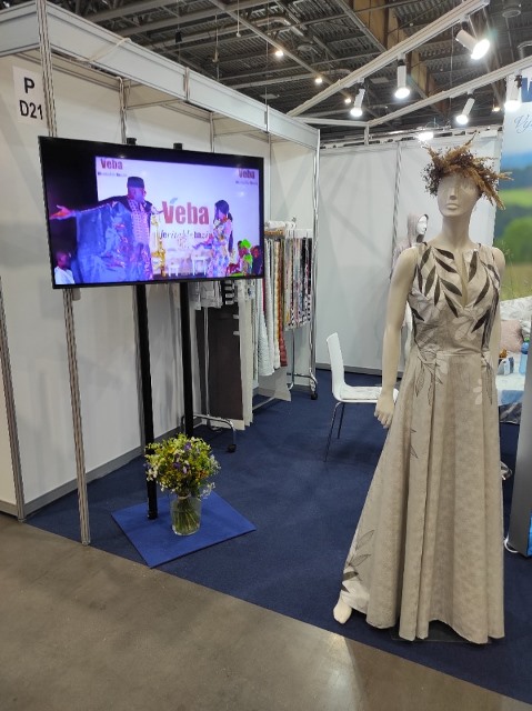 VEBA je v Česku převážně známá jako výrobce bytového textilu, ale její nabídka zahrnuje mnohem více
