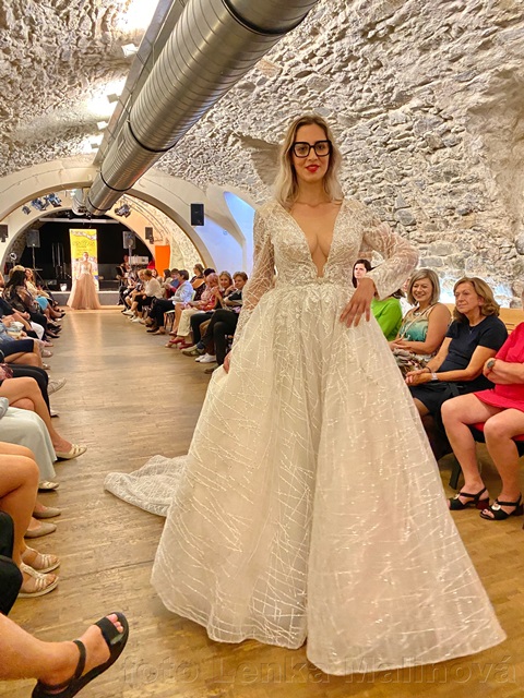 Salon New Story nabízí širokou škálu nadhérných svatebních šatů